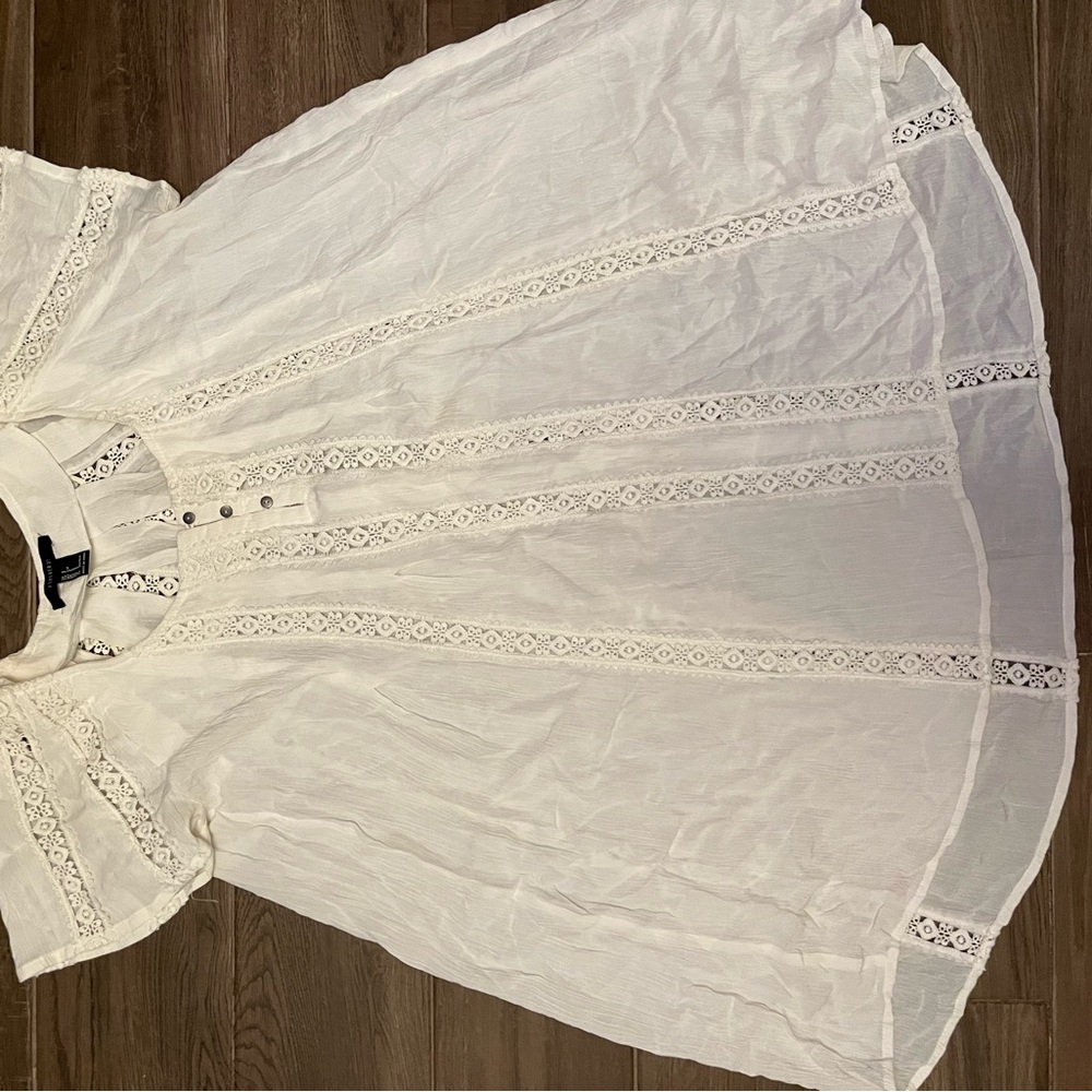White shirt/Dress